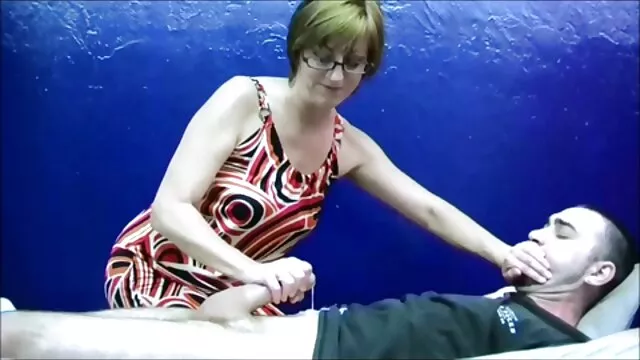 Cornuto sesso amatoriale coppie mature mogliettina straniero vacanza 4