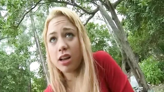 Il figliastro-cane Cornuto video porno amatoriali donne mature terrorizza la comunità!
