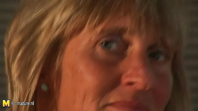 Più video amatoriali gratis donne mature caldo punto di vista, sega con i piedi da hot cutie