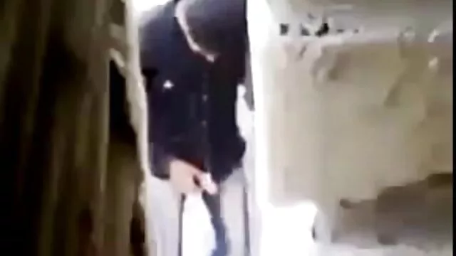 dannazione, sesso amatoriale di donne mature è una gigantesca scarpa bianca!