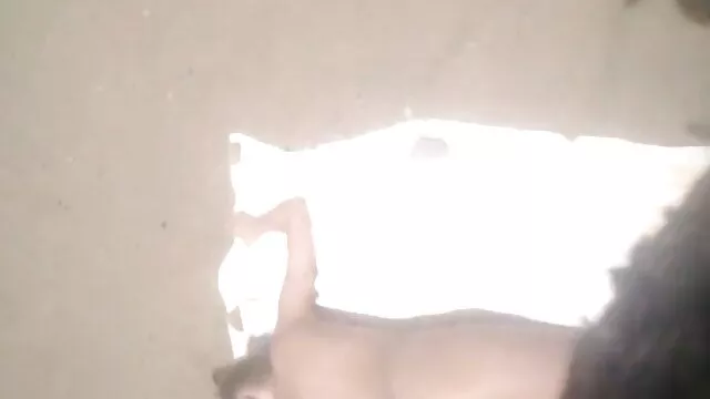 hot cagna mature esibizioniste amatoriali moglie scopata da 3 grandi cazzi neri di fronte al suo marionette moglie