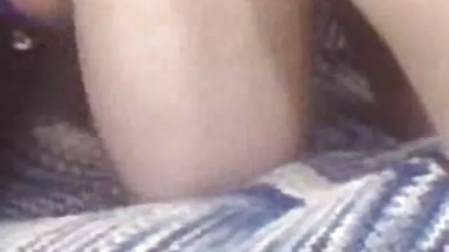 Giapponese adolescente amatoriali casalinghe mature costretto a bere la pipì