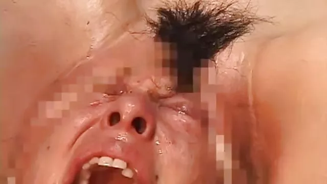 Papà Ubriaco lecca la vodka con la donne mature amatoriali italiane figlia scopa la sua figa