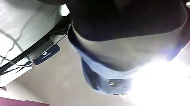 Marito trova la moglie video donne mature amatoriali a fare sesso con il suo bruto
