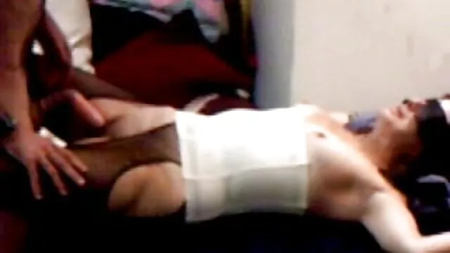 big boobed ragazza amatoriale matura italiana polverizza signora