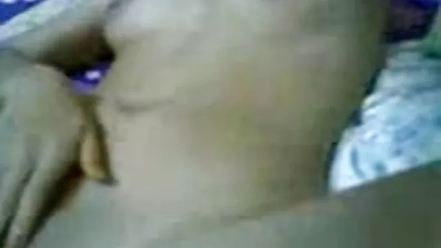 La grassona Tiffany porno amatoriale signore adora ogni goccia di sperma segreto al gloryhole.