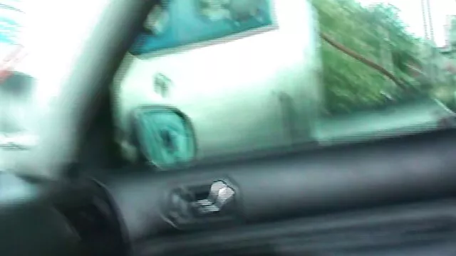 Ragazza legata in un limbo, soffre di attacchi quando mature amatoriale gratis si munge