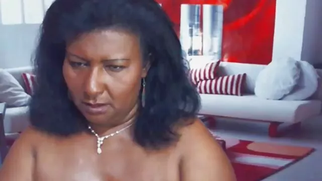 ebano massaggiatrice Layton Benton scopa video amatoriale donne mature il suo cliente
