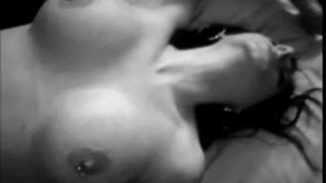 Infermiera Asiatica quasi strappato figa durante troie amatoriali mature anale martellante