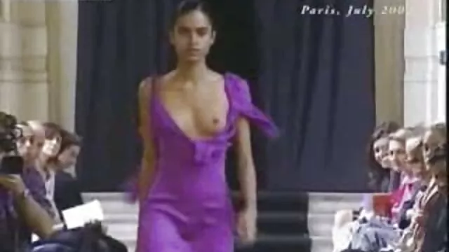 prima pratica anale lesbica con donne pelose amatoriali un cazzo finto mostruoso