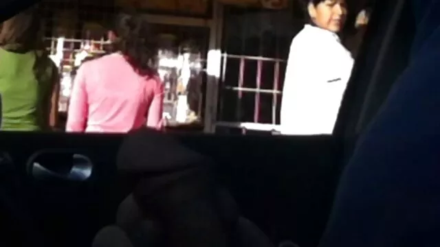 Gina Valentina tradisce il marito scopando amatoriali gratis mature un uomo nero in un hotel